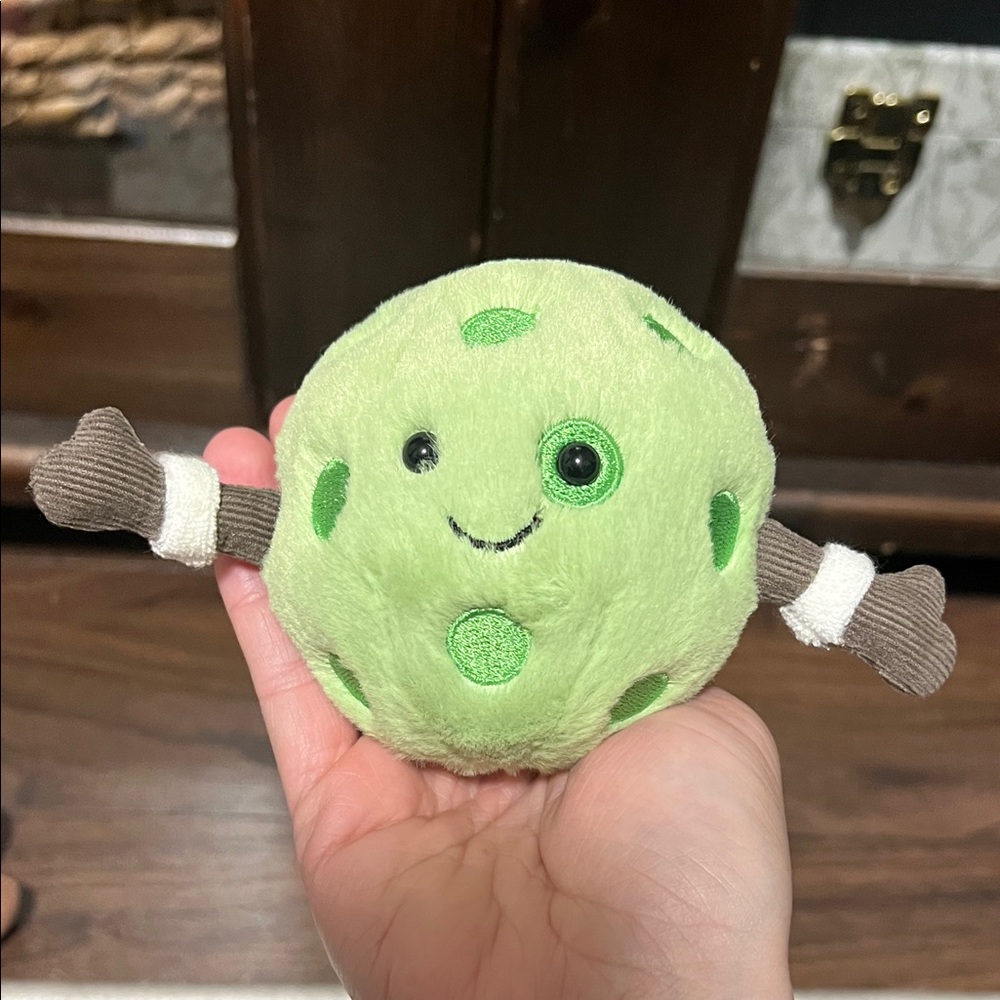 Jellycat Pickleball (Limited Edition)